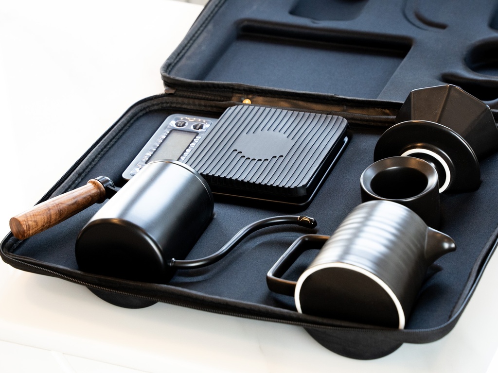 Better Koffee Ceramic Manual Brewing Kit With Sleeve Bag White