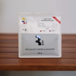 [SX03607] 3Guys Colombia Strawberry 250G