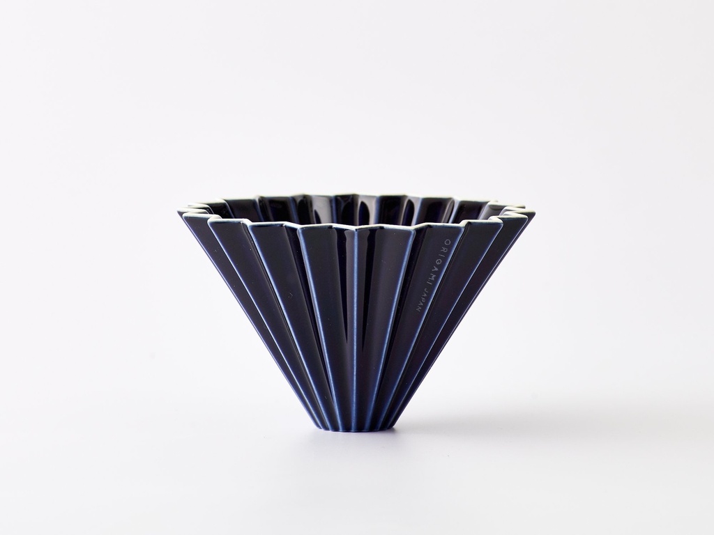 Navy Blue Origami Dripper M with Plastic Holder